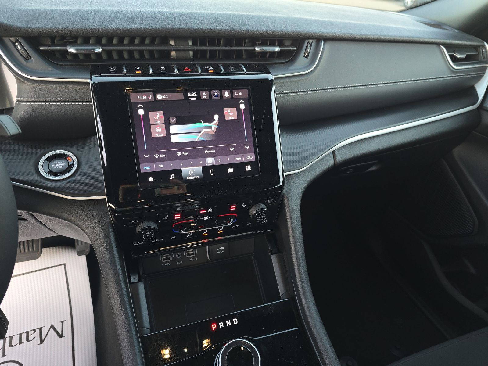 2024 Jeep Grand Cherokee Laredo X RWD