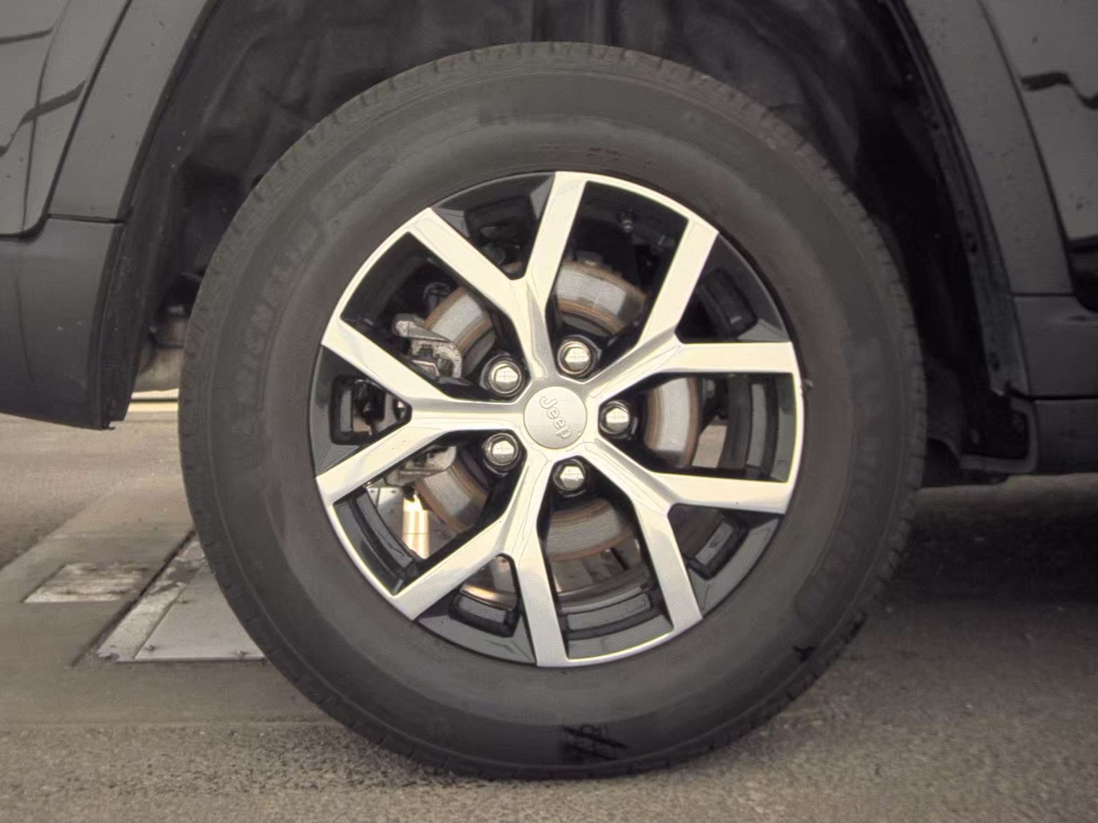 2025 Jeep Grand Cherokee Limited AWD