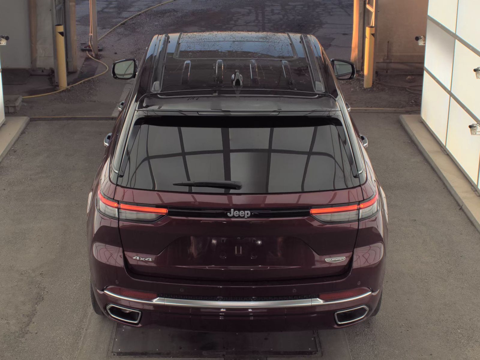 2024 Jeep Grand Cherokee Summit AWD