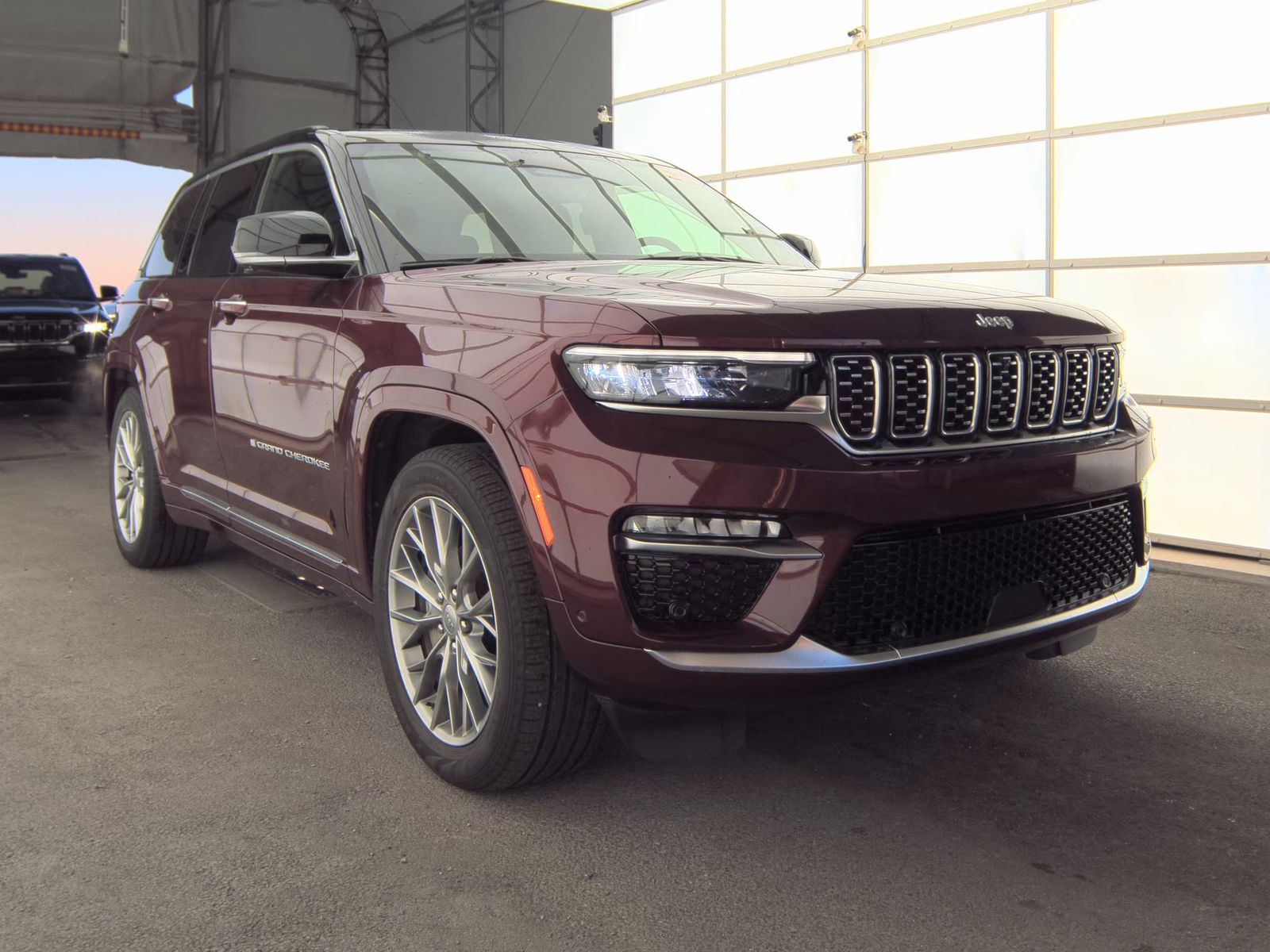 2024 Jeep Grand Cherokee Summit AWD