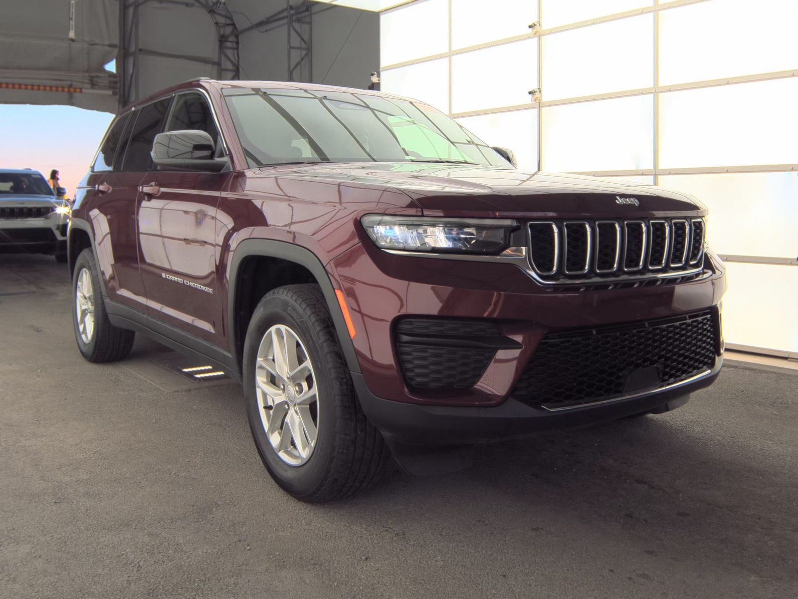 2024 Jeep Grand Cherokee Laredo X RWD