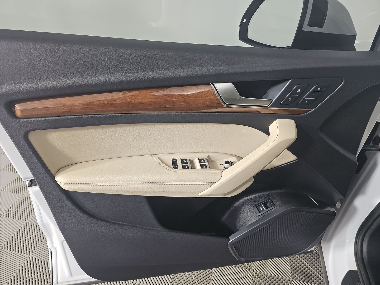 2022 Audi Q5 S line Premium Plus AWD