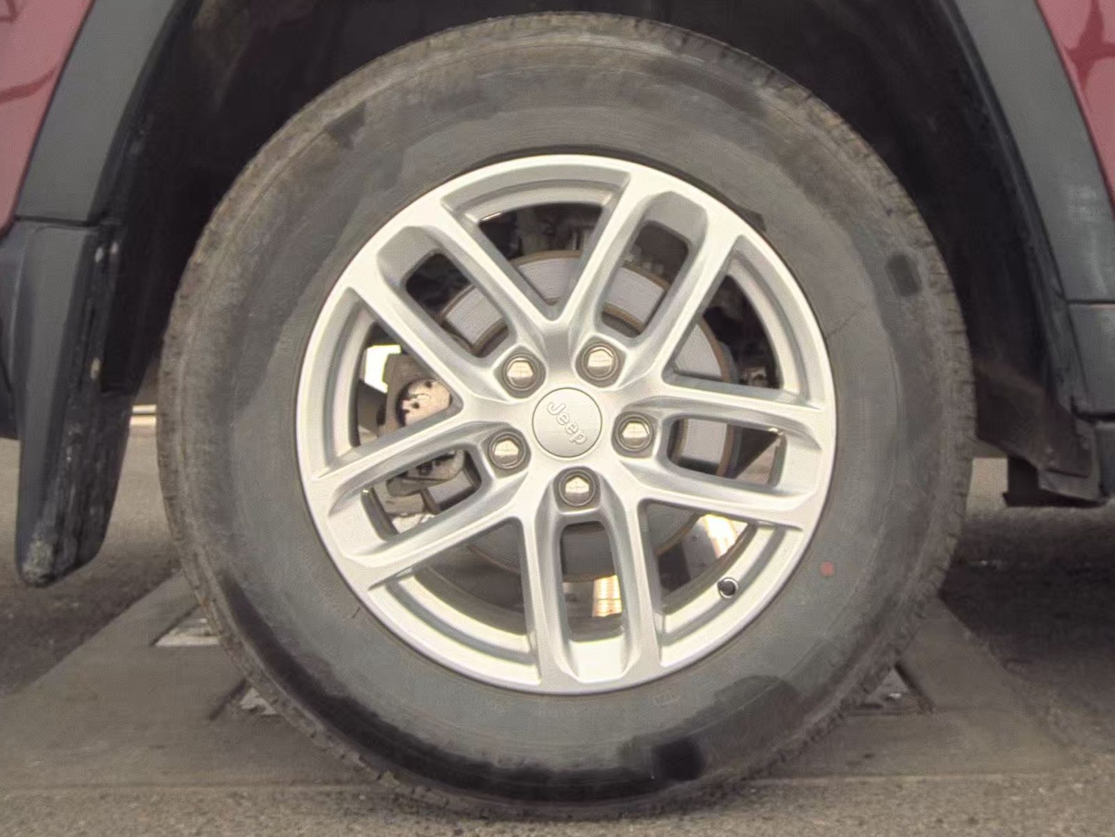 2024 Jeep Grand Cherokee Laredo X RWD