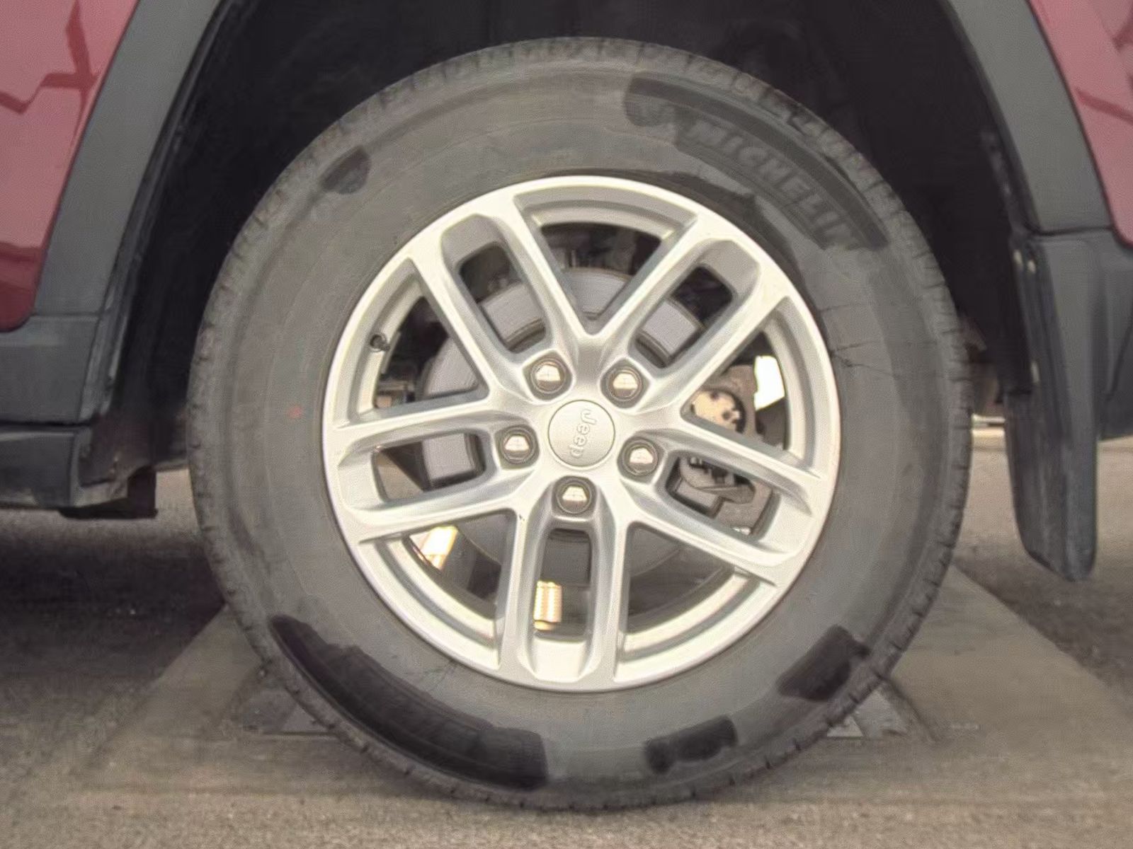 2024 Jeep Grand Cherokee Laredo X RWD