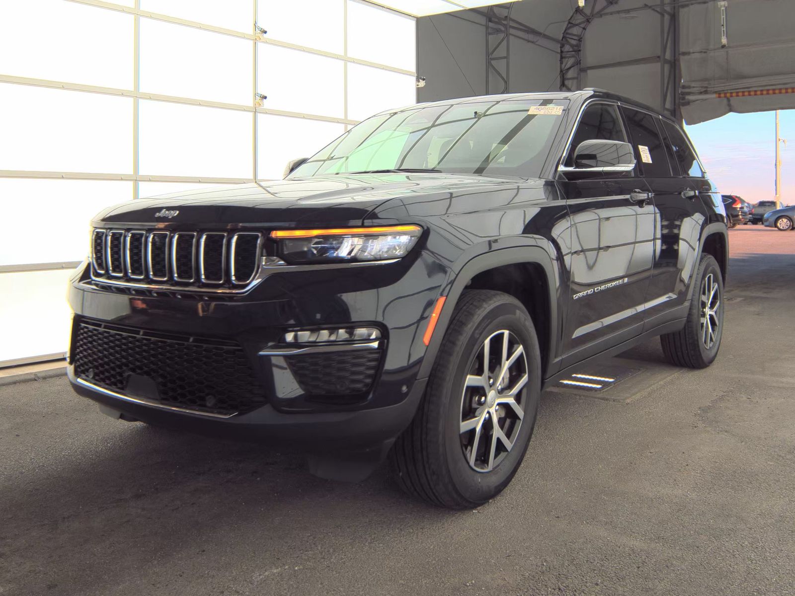 2024 Jeep Grand Cherokee Limited AWD