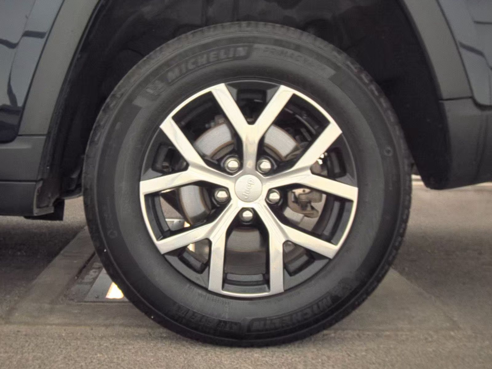 2024 Jeep Grand Cherokee Limited AWD