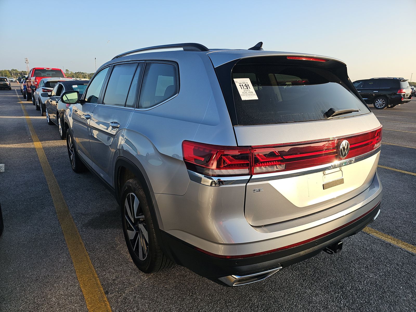 2025 Volkswagen Atlas 2.0T SE FWD