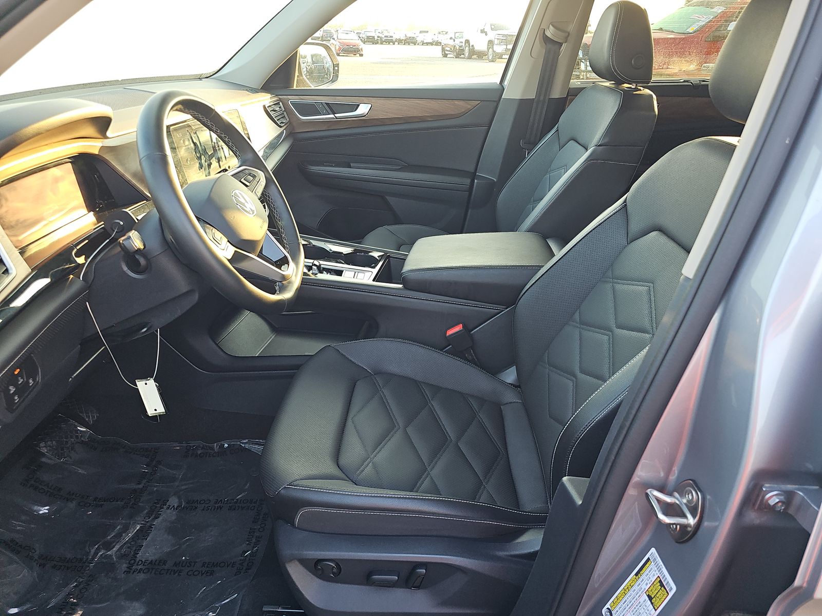 2025 Volkswagen Atlas 2.0T SE FWD