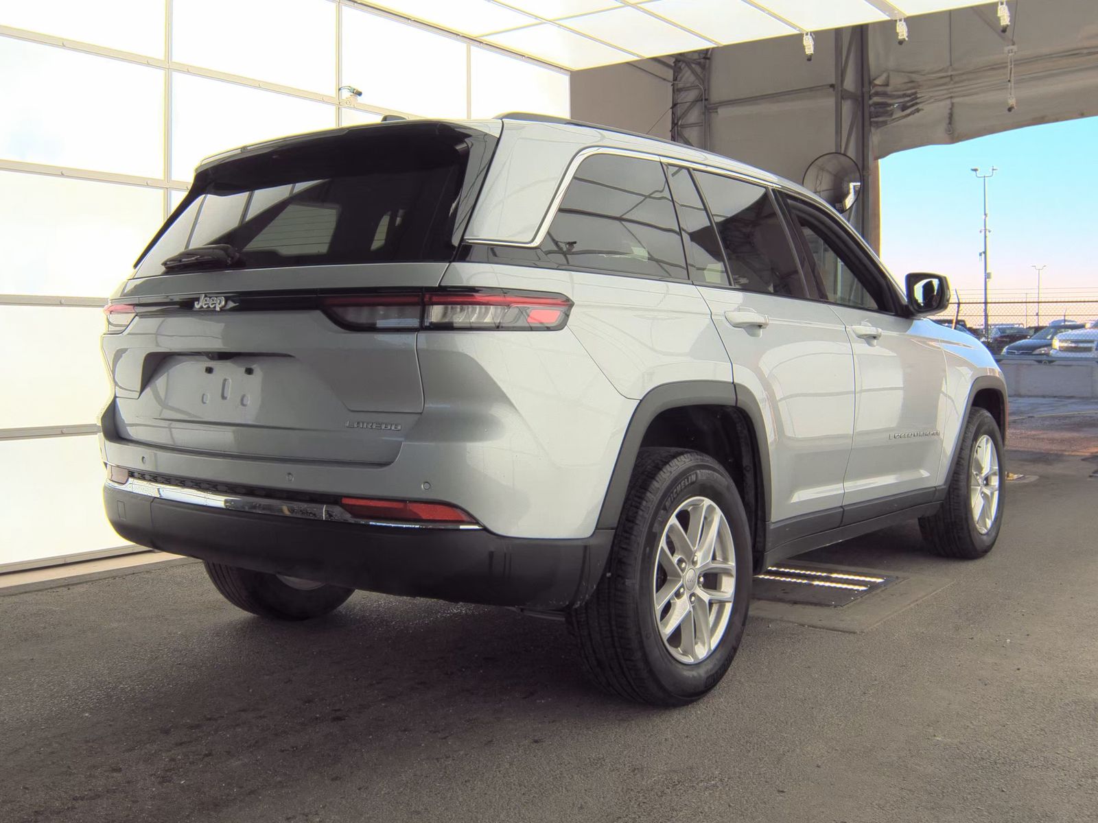 2024 Jeep Grand Cherokee Laredo X RWD