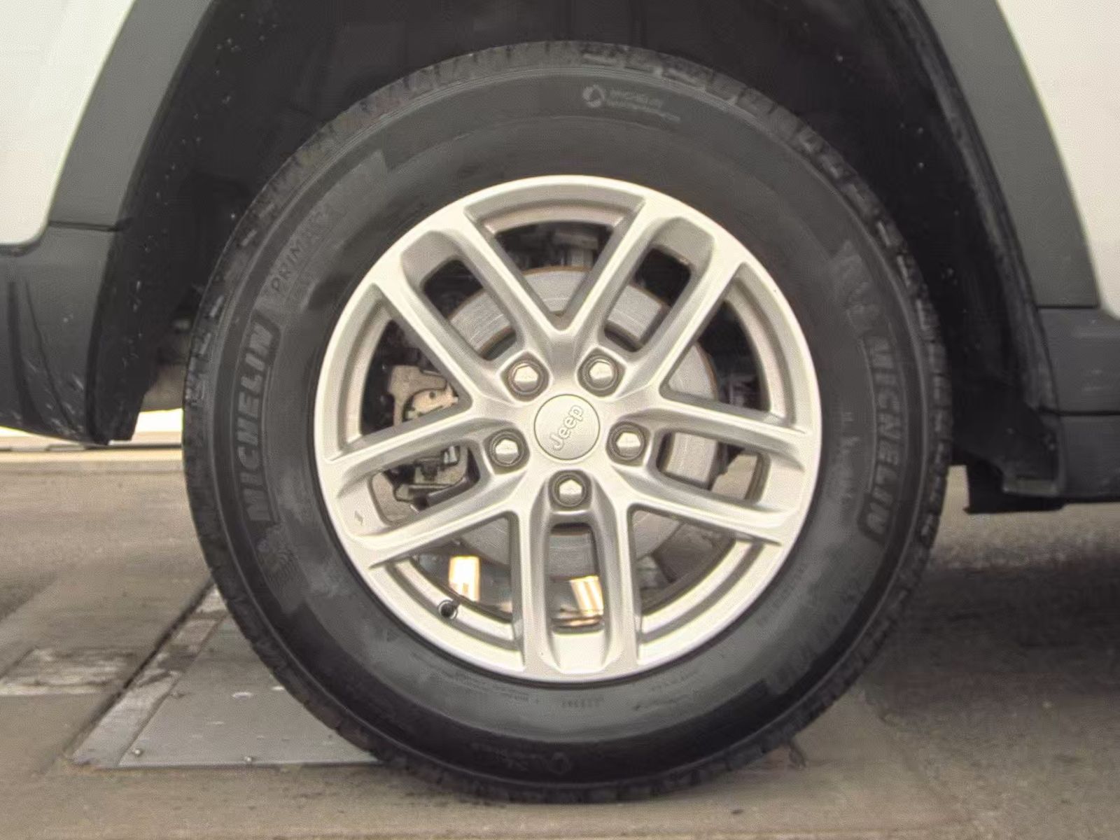 2024 Jeep Grand Cherokee Laredo X RWD