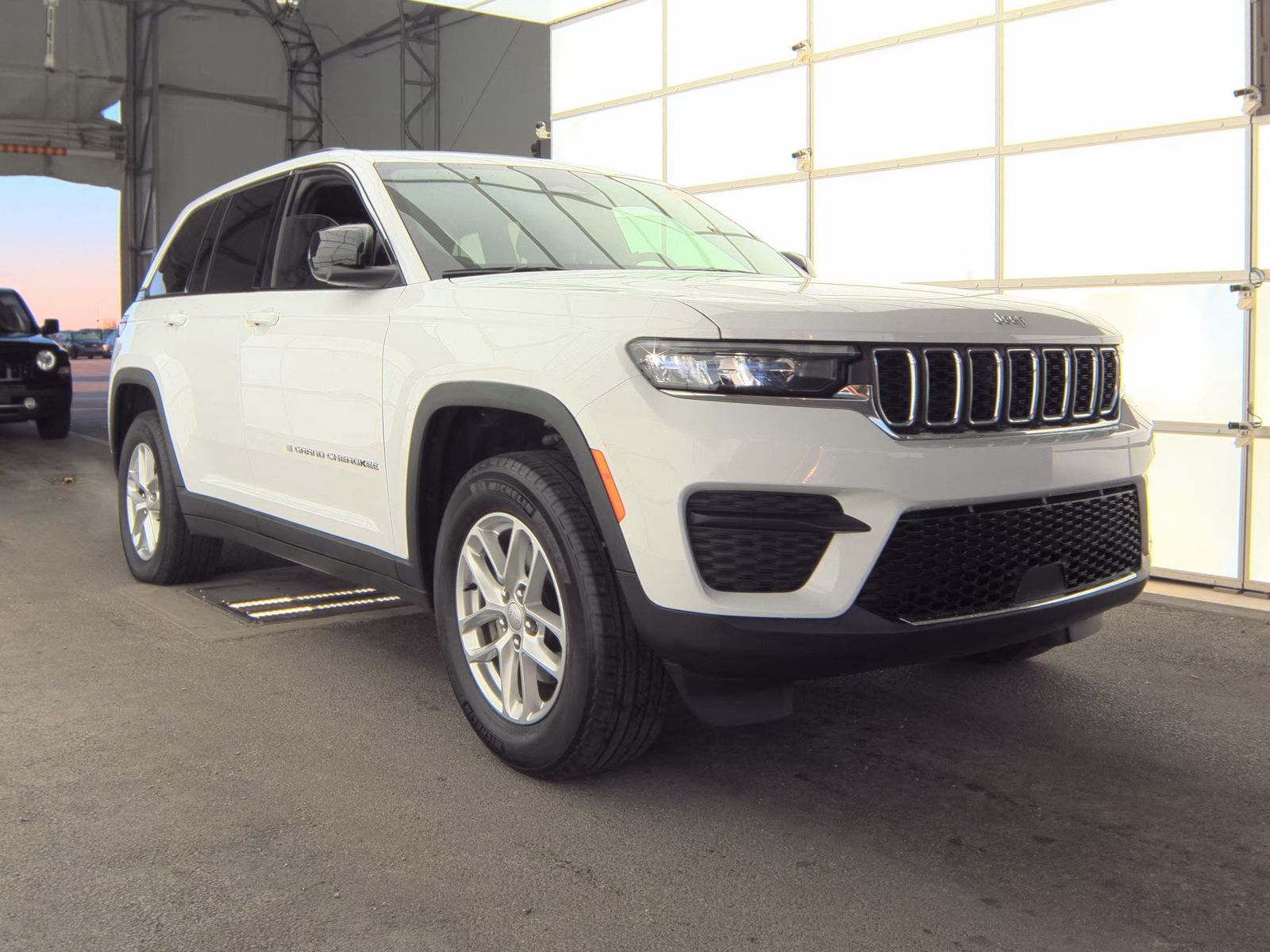 2024 Jeep Grand Cherokee Laredo X RWD