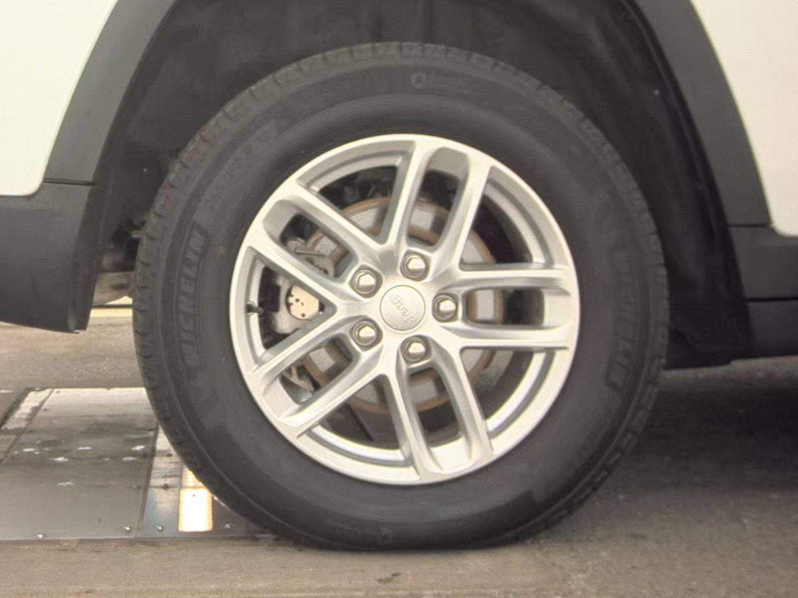 2024 Jeep Grand Cherokee Laredo X RWD