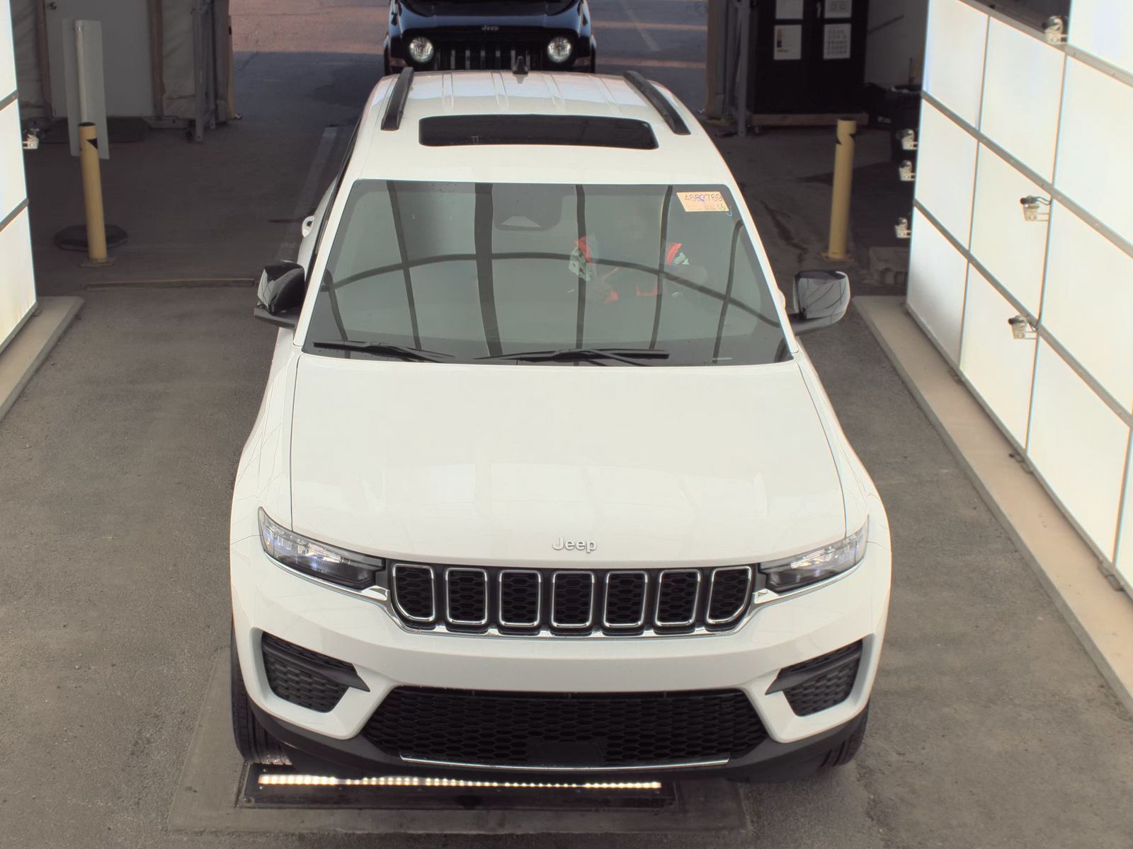 2024 Jeep Grand Cherokee Laredo X RWD