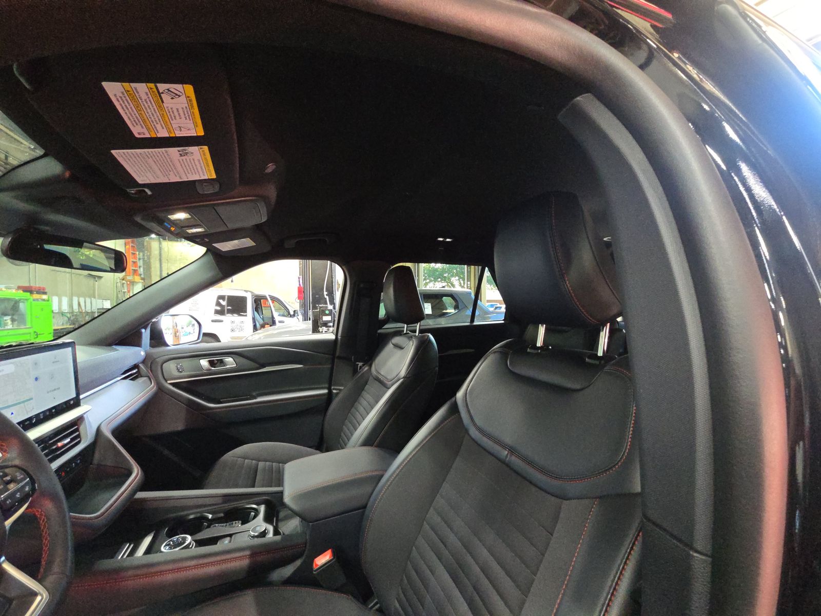 2025 Ford Explorer ST-Line AWD