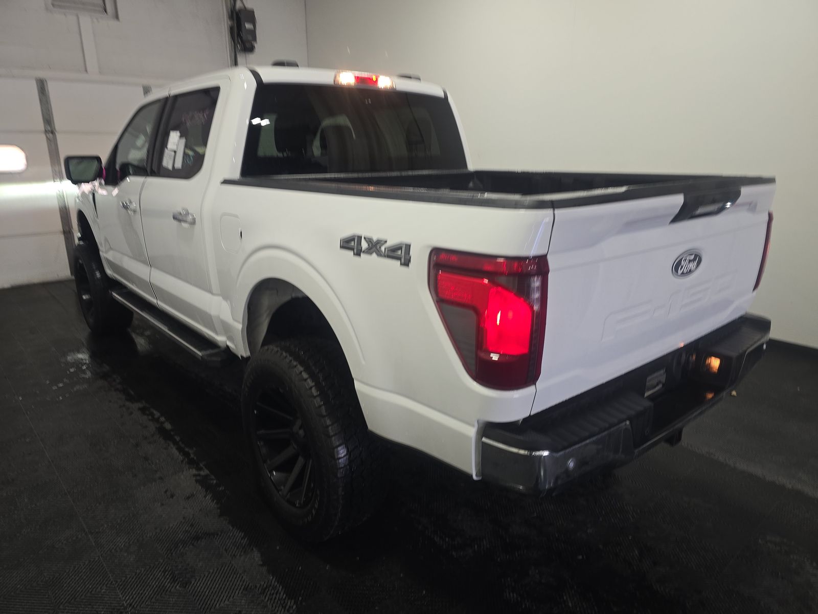 2024 Ford F-150 XLT AWD