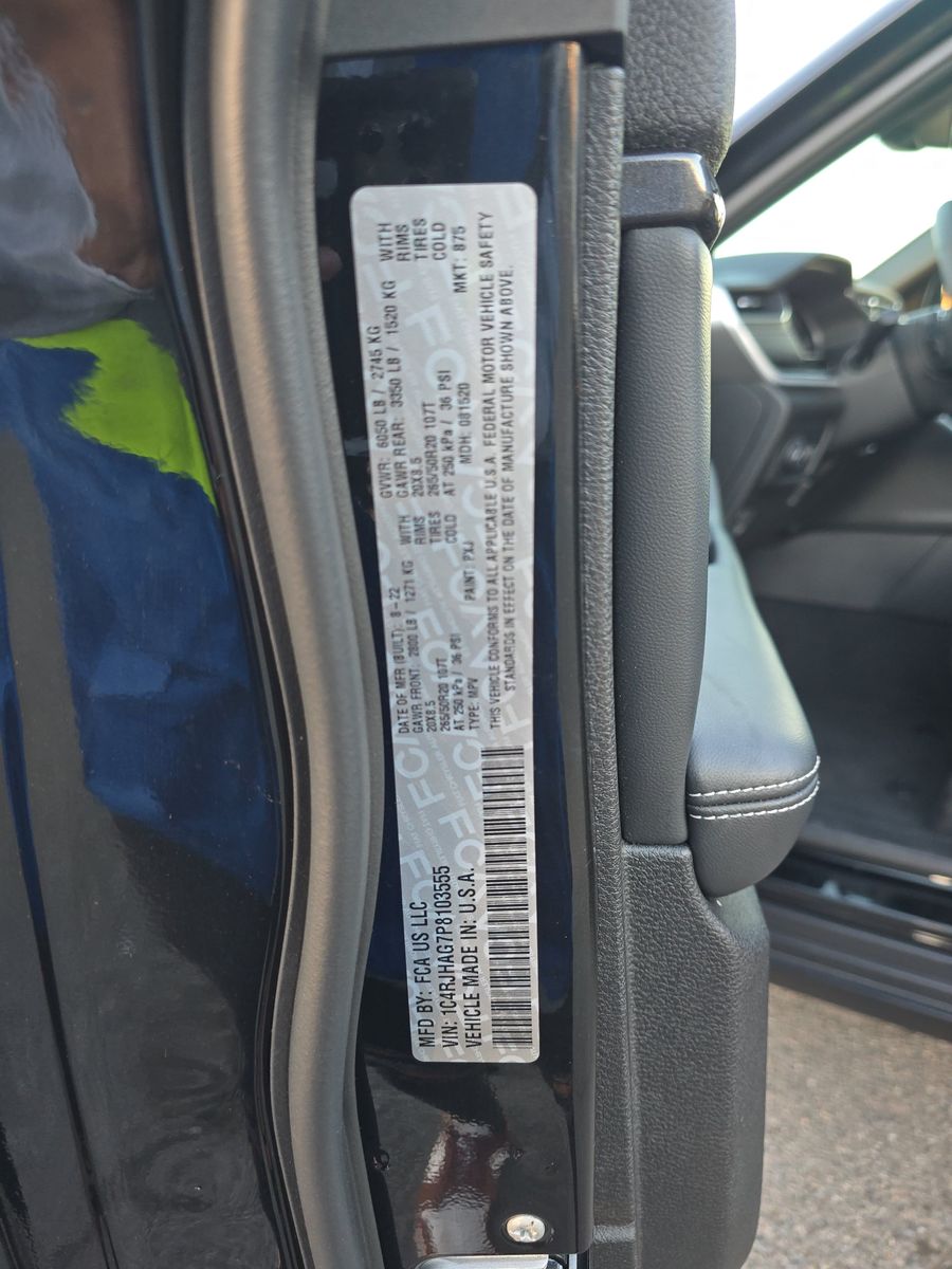 2023 Jeep Grand Cherokee Altitude AWD