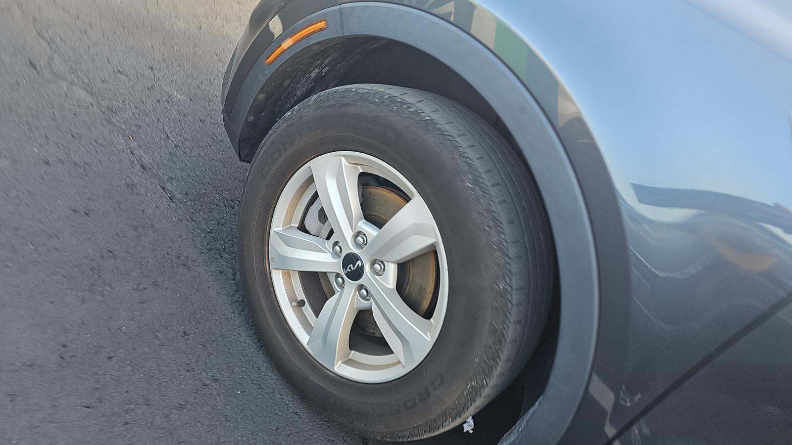 2023 Kia Sorento LX FWD