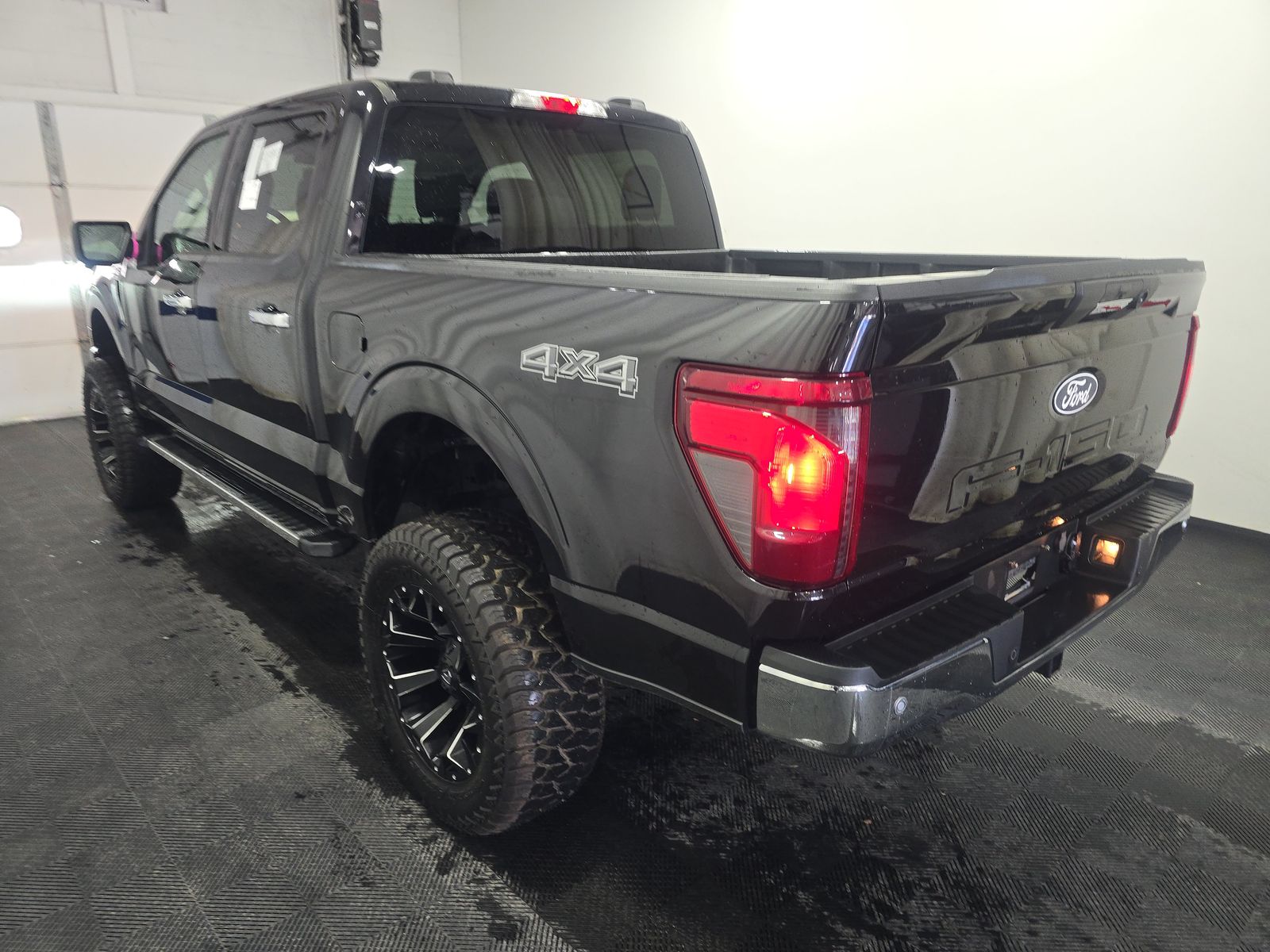 2024 Ford F-150 XLT AWD