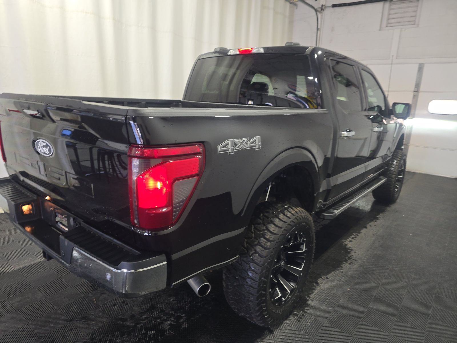 2024 Ford F-150 XLT AWD