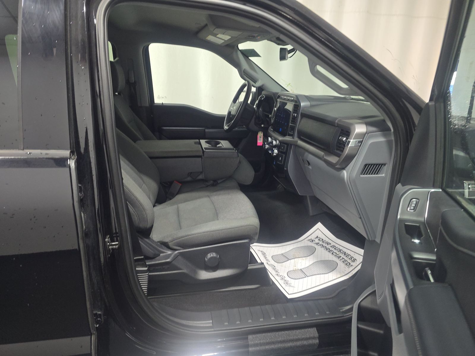 2024 Ford F-150 XLT AWD