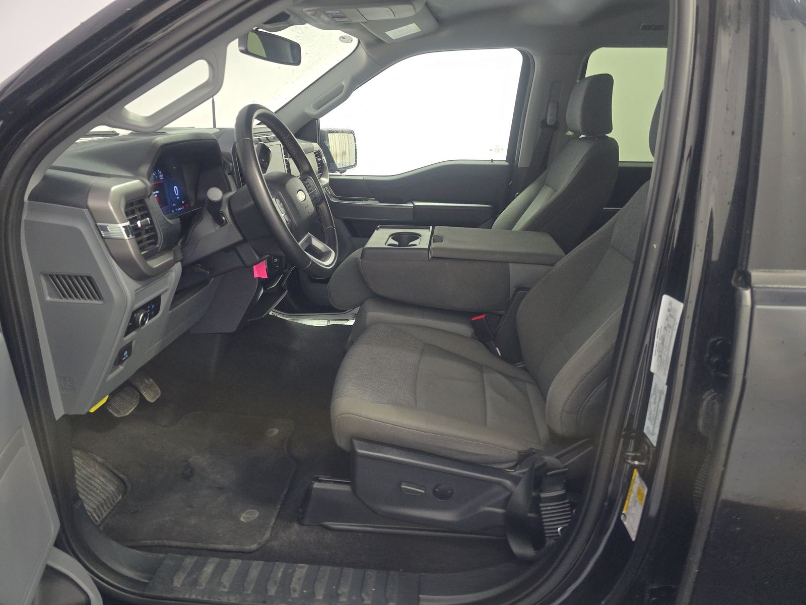 2024 Ford F-150 XLT AWD