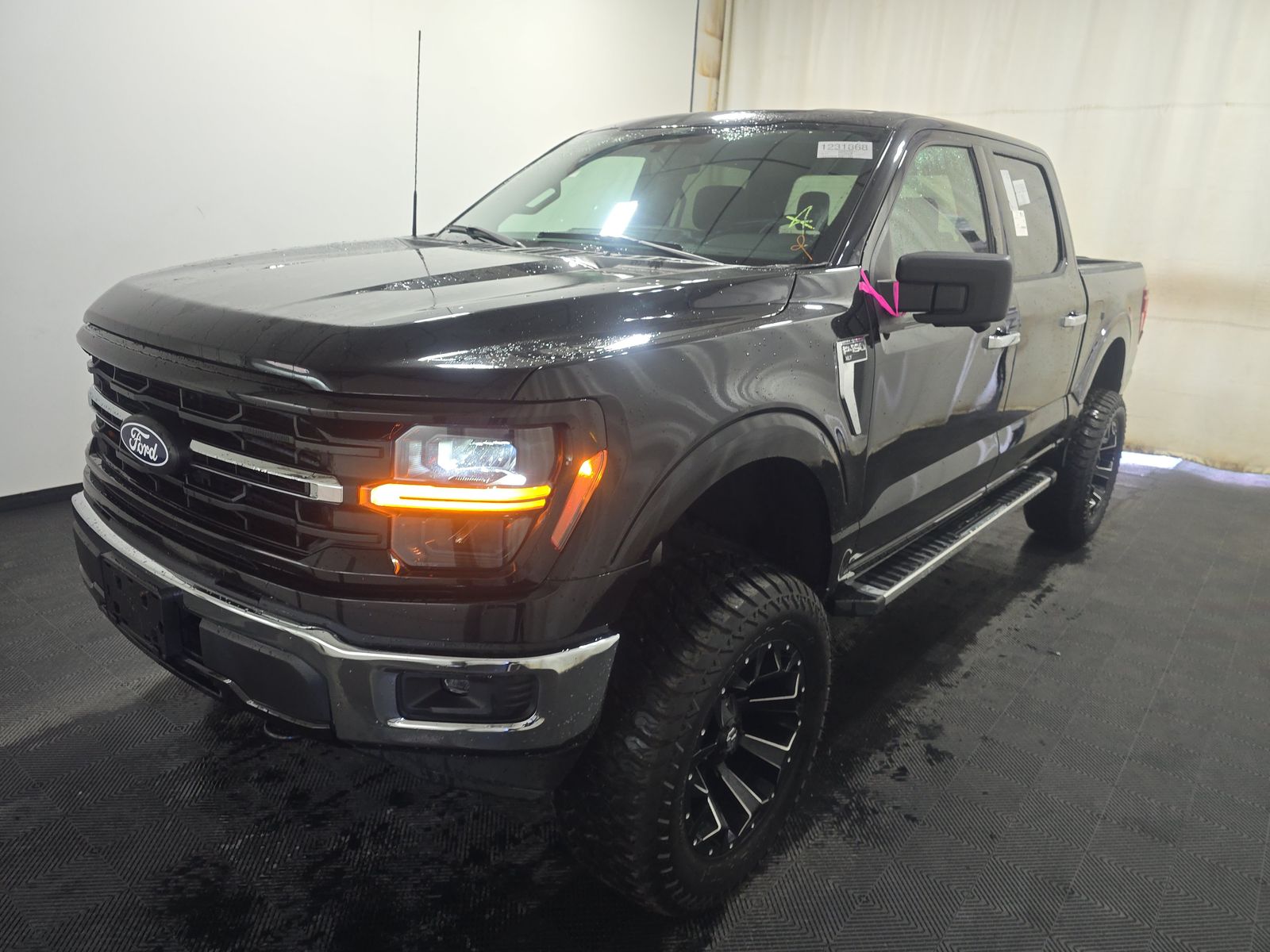 2024 Ford F-150 XLT AWD