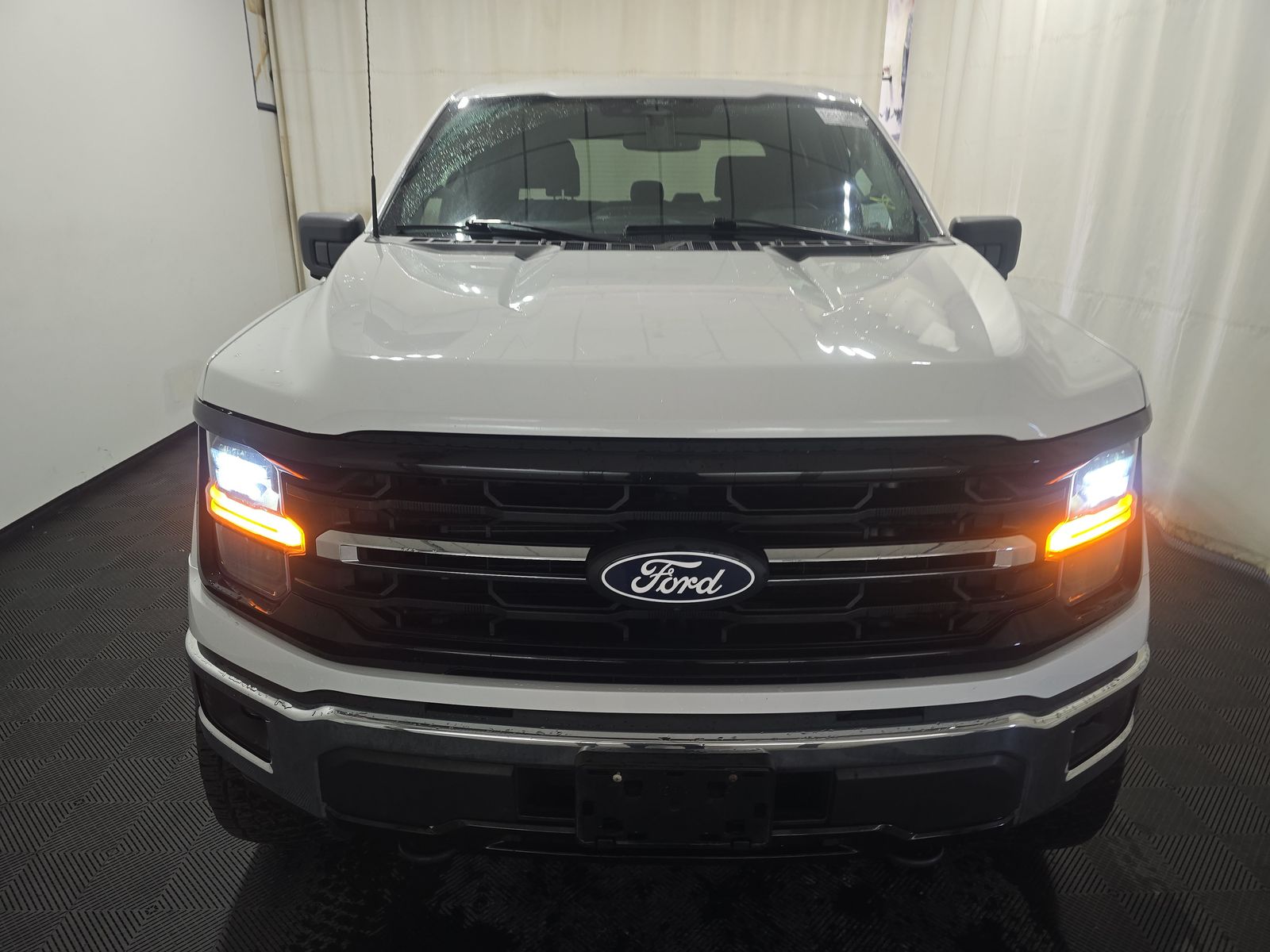 2024 Ford F-150 XLT AWD