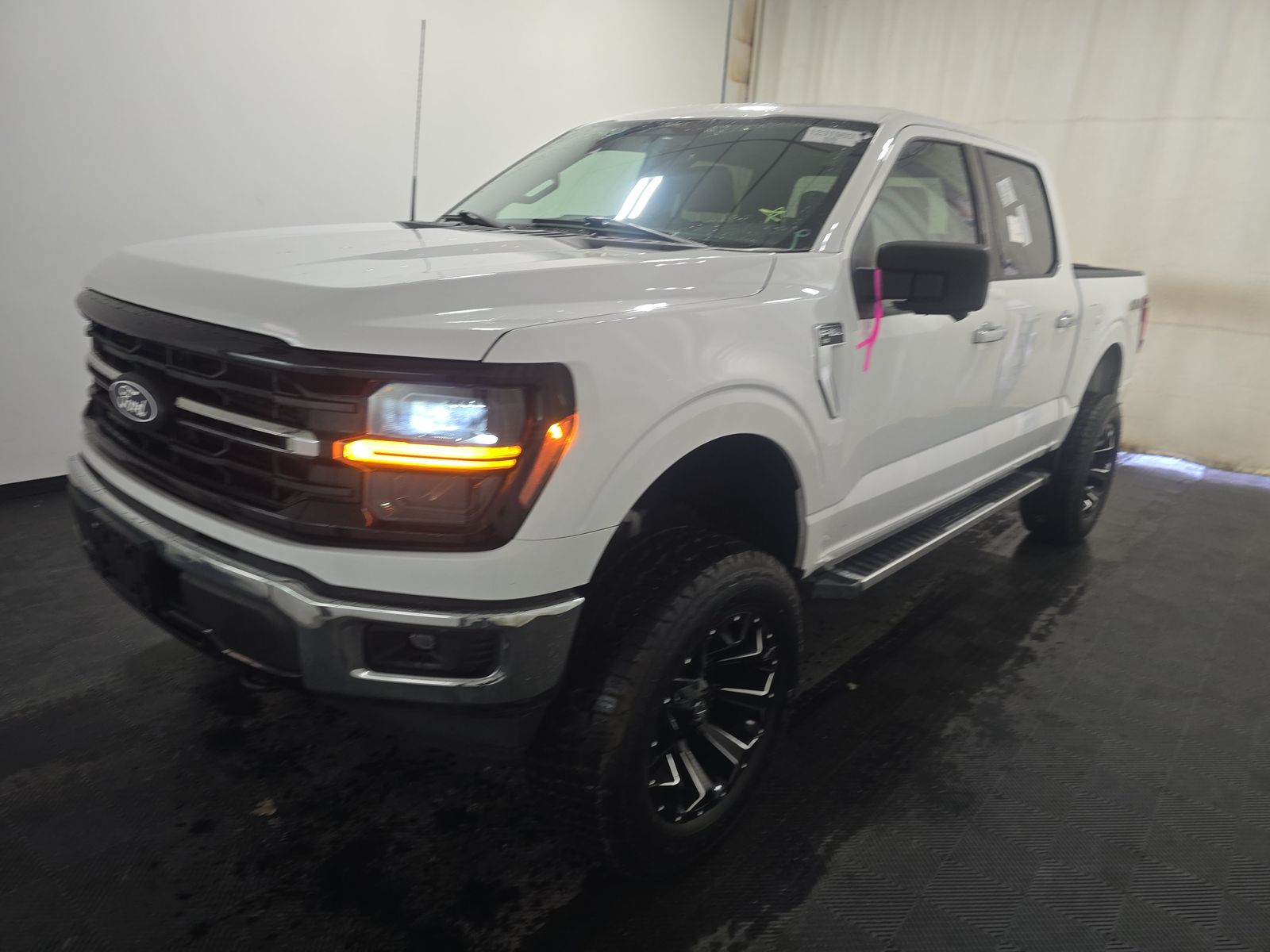 2024 Ford F-150 XLT AWD