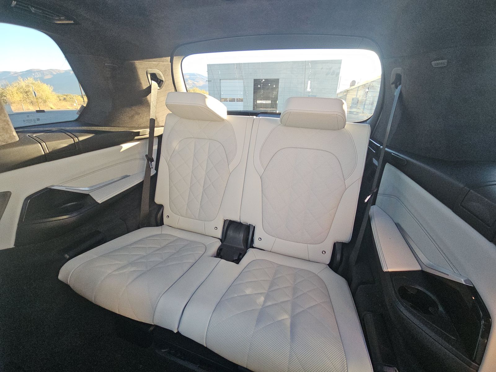 2025 BMW X7 xDrive40i AWD