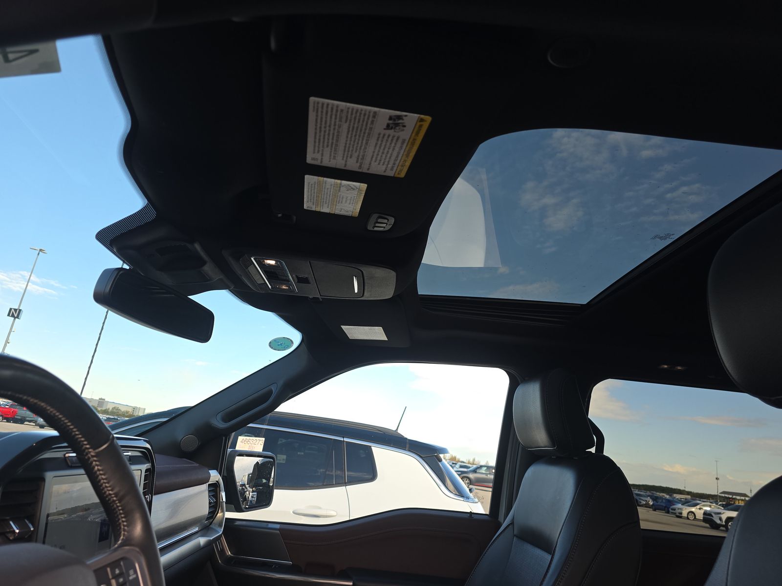 2023 Ford F-150 Hybrid Lariat AWD