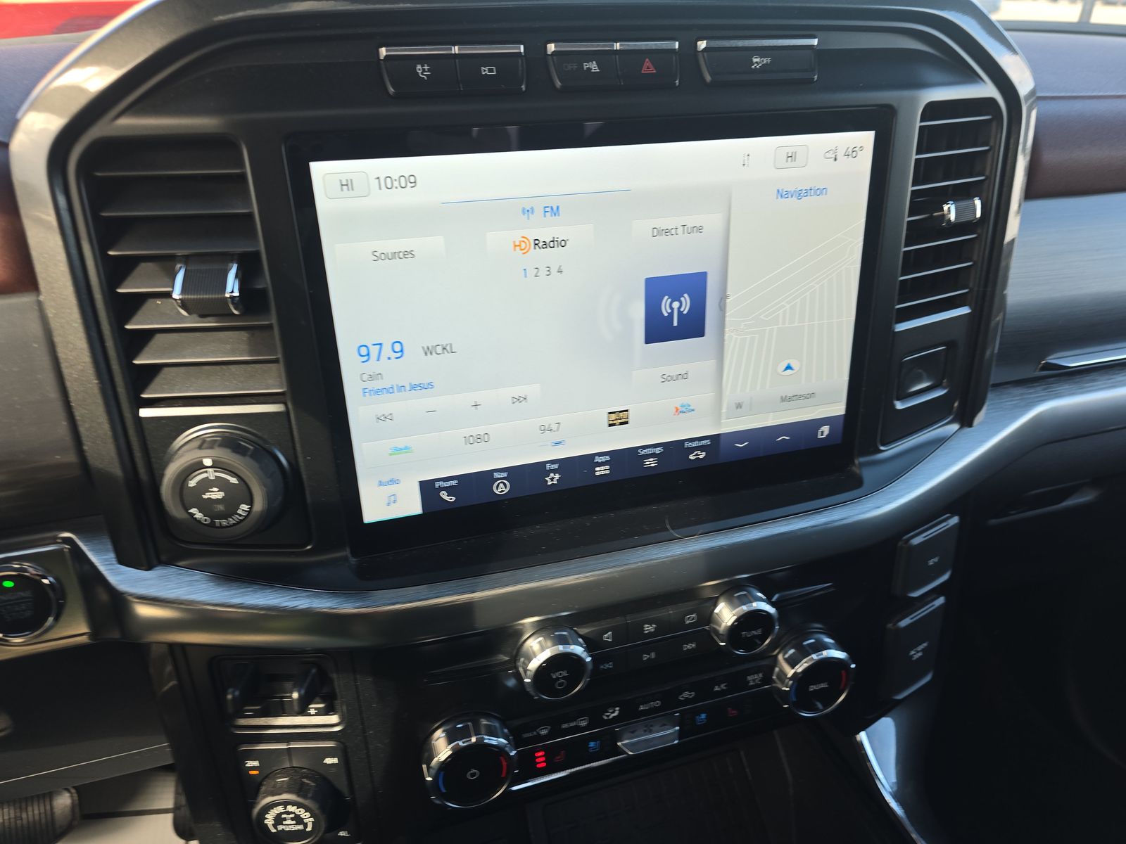 2023 Ford F-150 Hybrid Lariat AWD