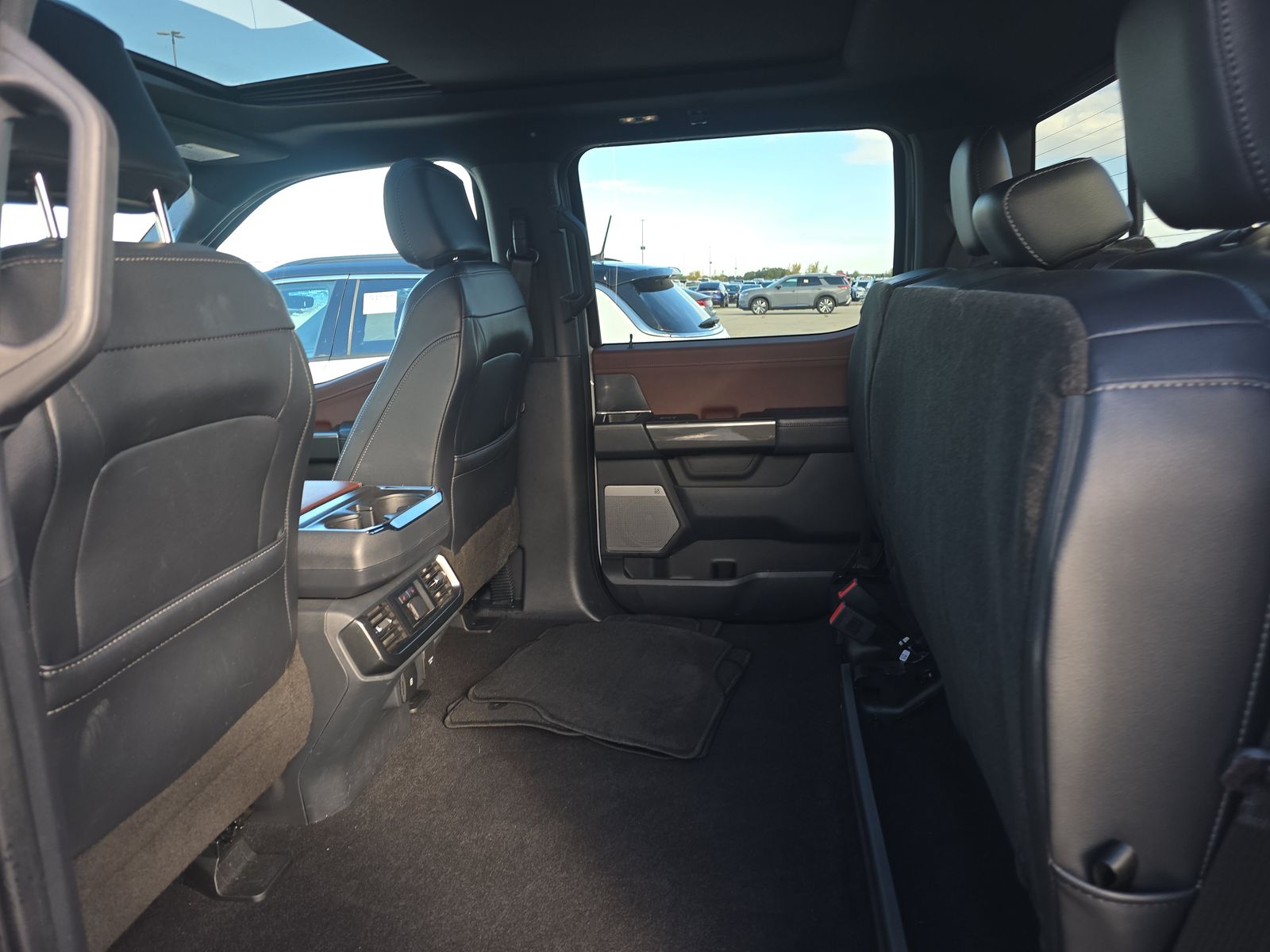 2023 Ford F-150 Hybrid Lariat AWD