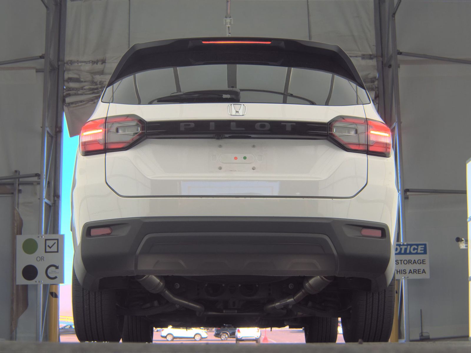 2023 Honda Pilot LX FWD