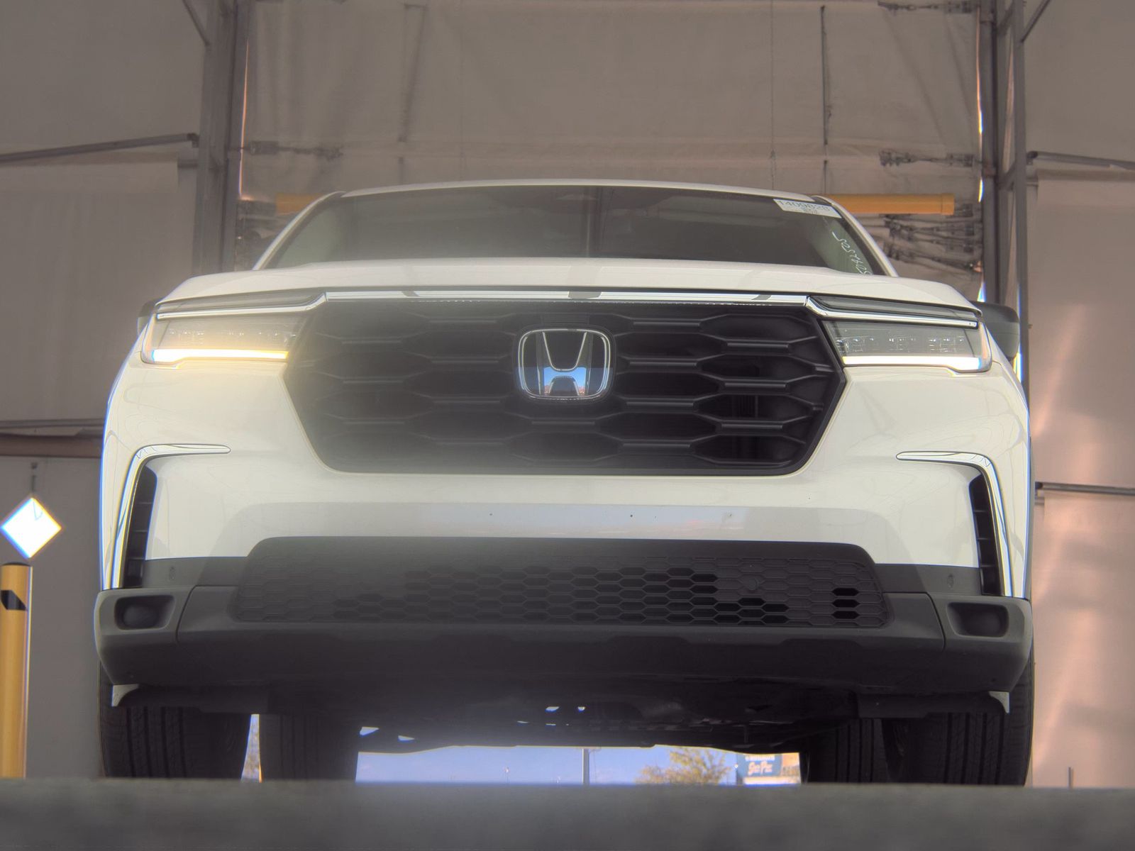 2023 Honda Pilot LX FWD