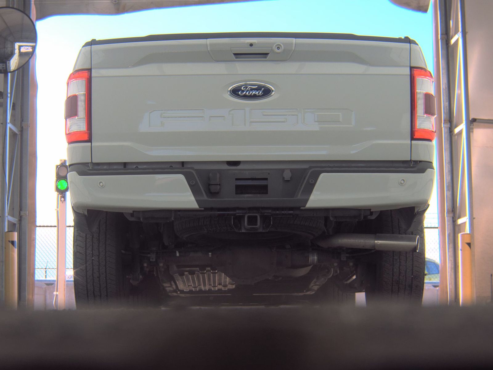 2023 Ford F-150 Hybrid Lariat AWD