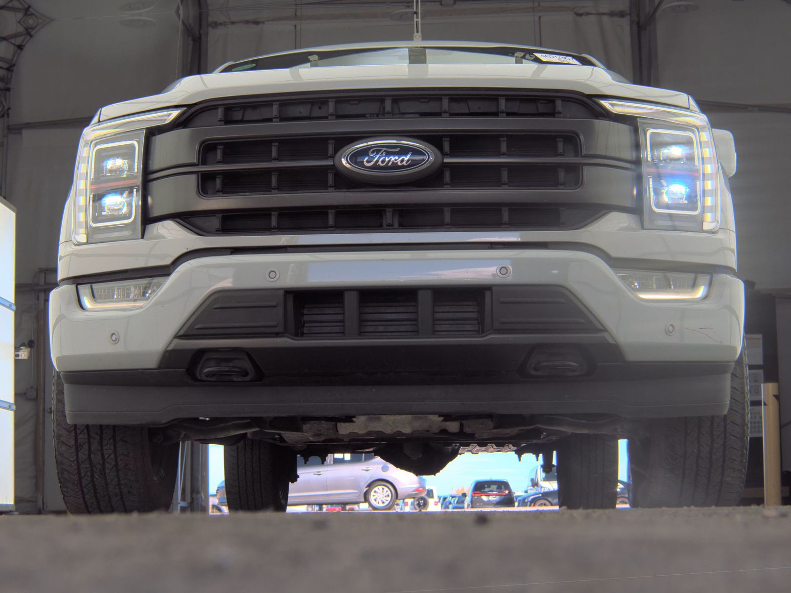 2023 Ford F-150 Hybrid Lariat AWD