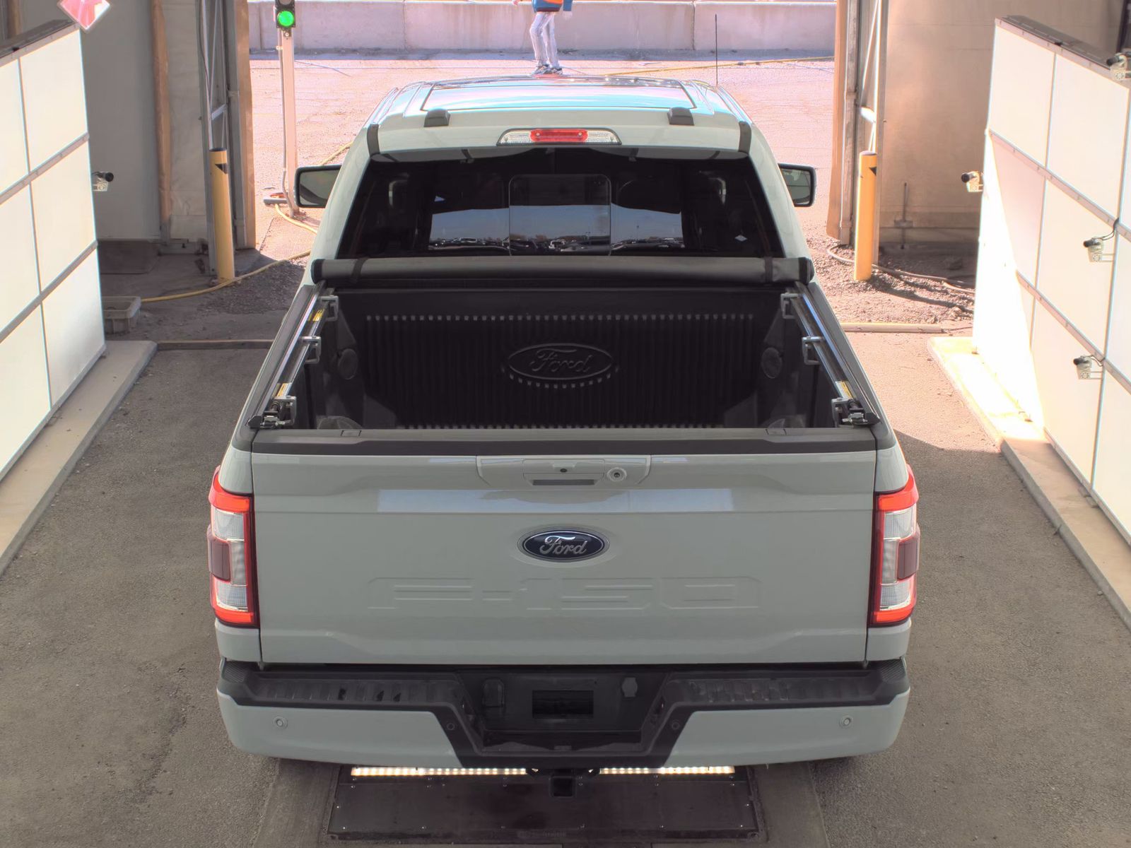 2023 Ford F-150 Hybrid Lariat AWD