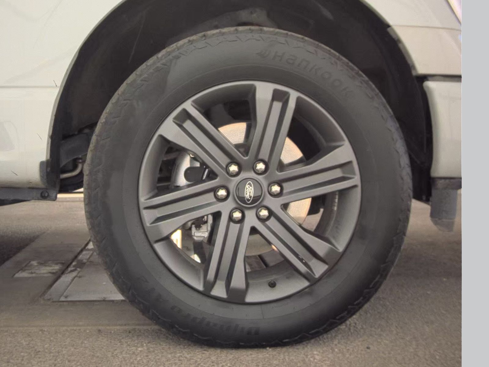 2023 Ford F-150 Hybrid Lariat AWD