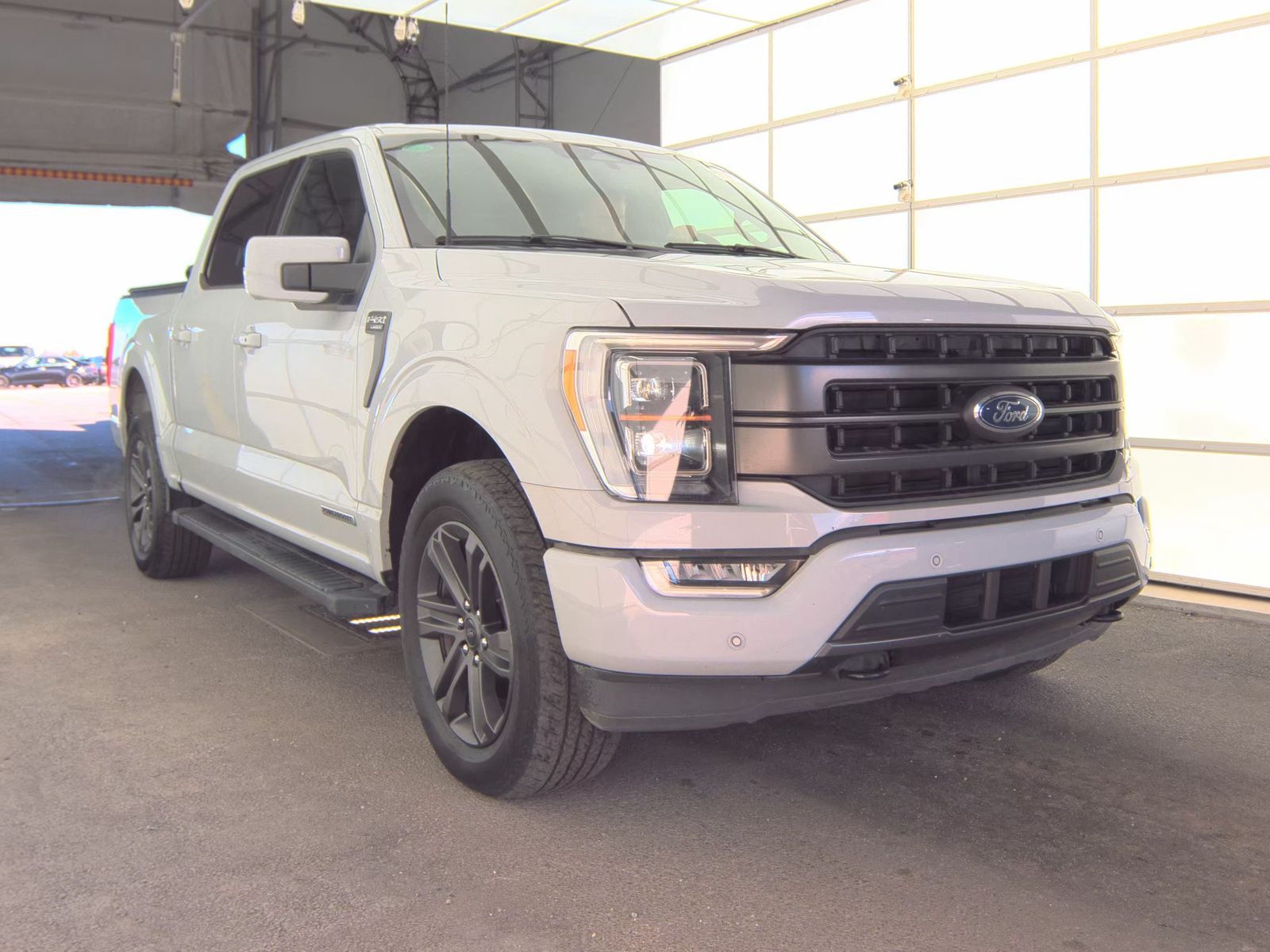 2023 Ford F-150 Hybrid Lariat AWD
