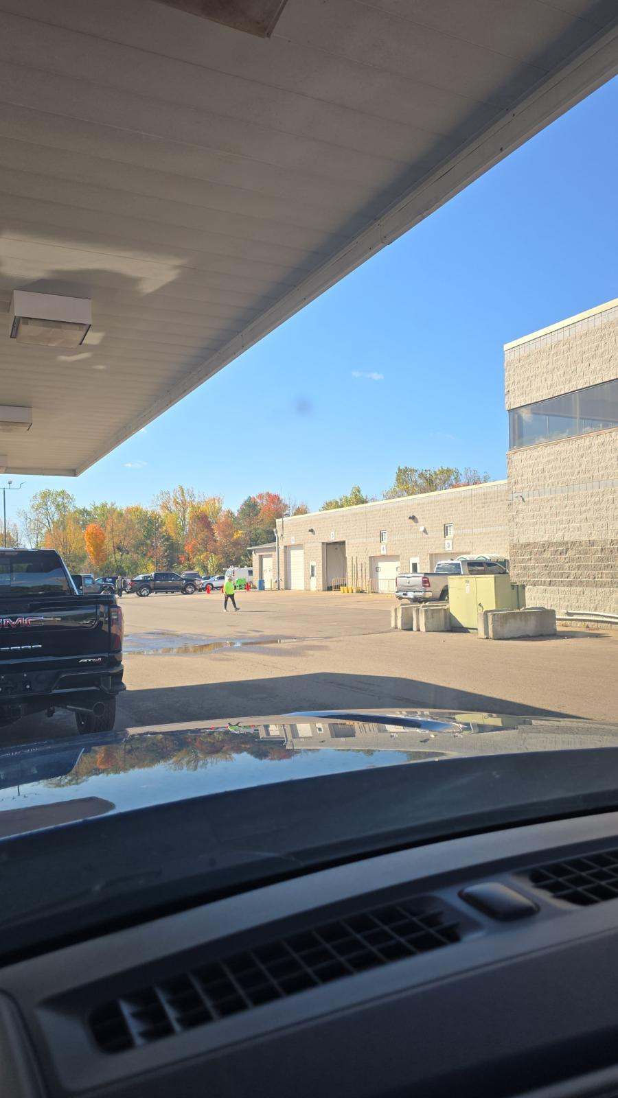 2023 Chevrolet Silverado 1500 RST AWD