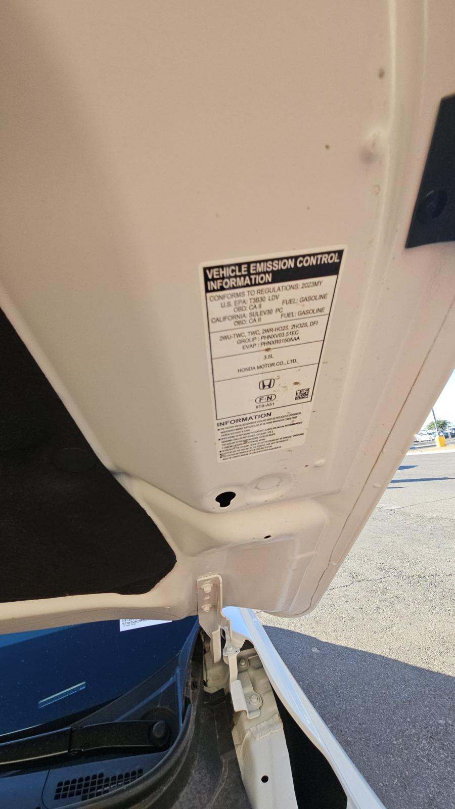 2023 Honda Pilot LX FWD