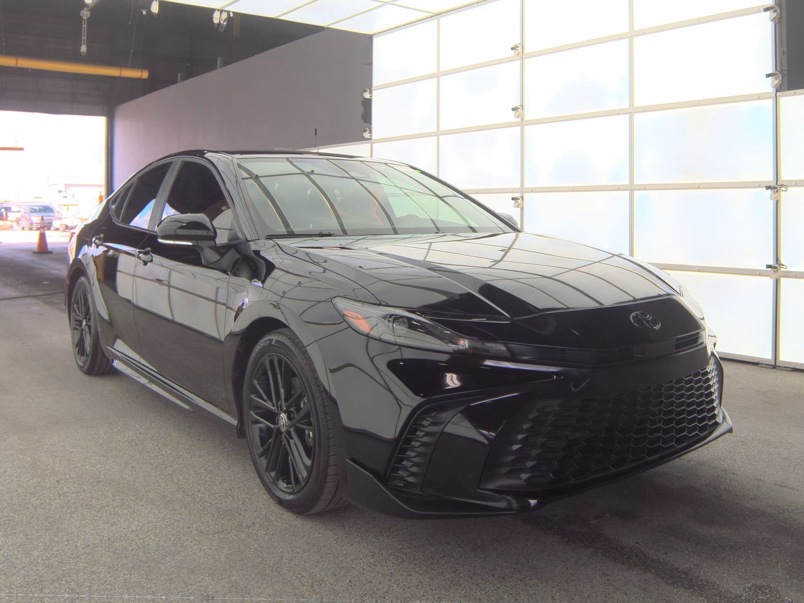 2025 Toyota Camry SE FWD