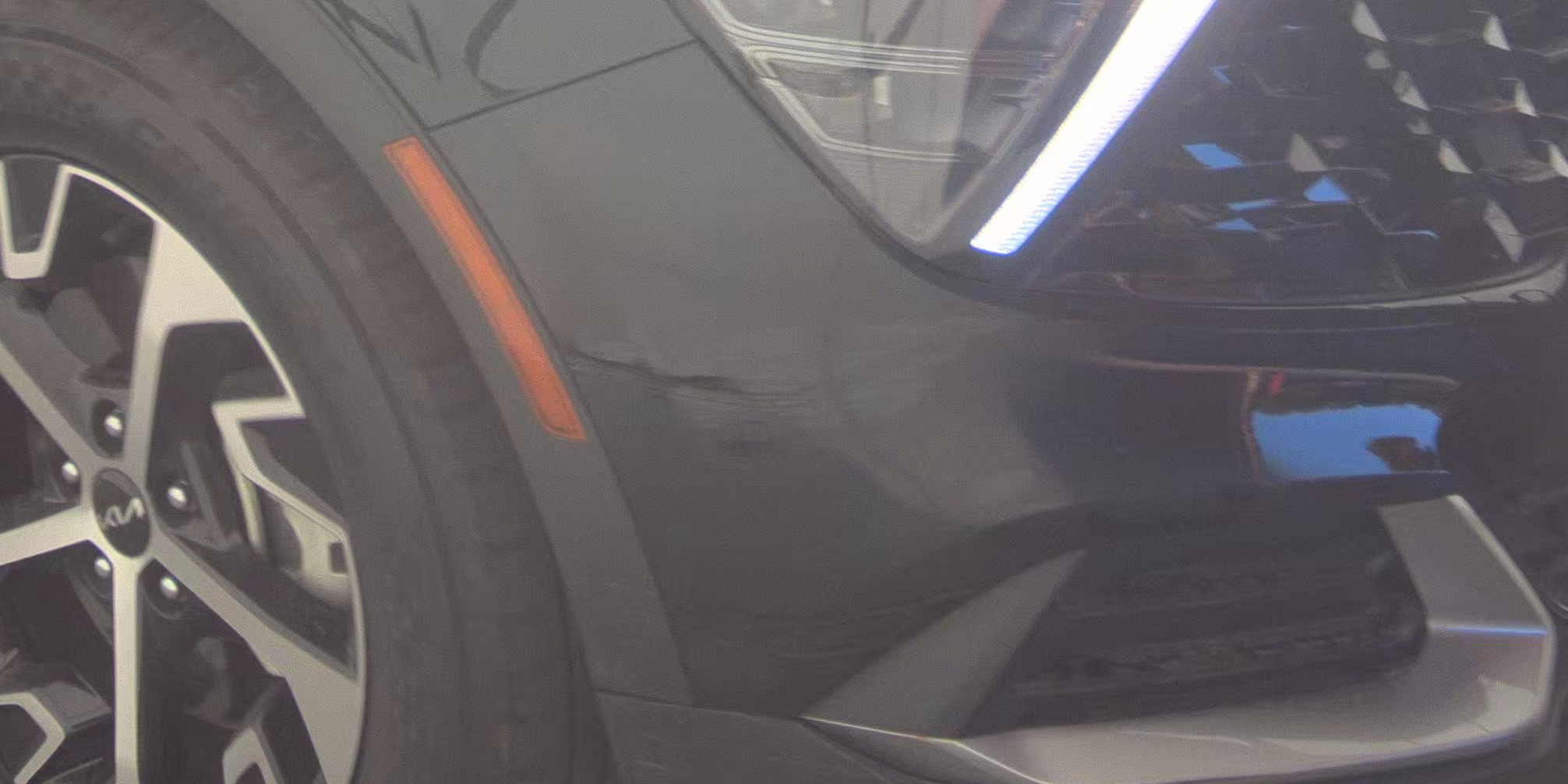 2025 Kia Sportage EX FWD