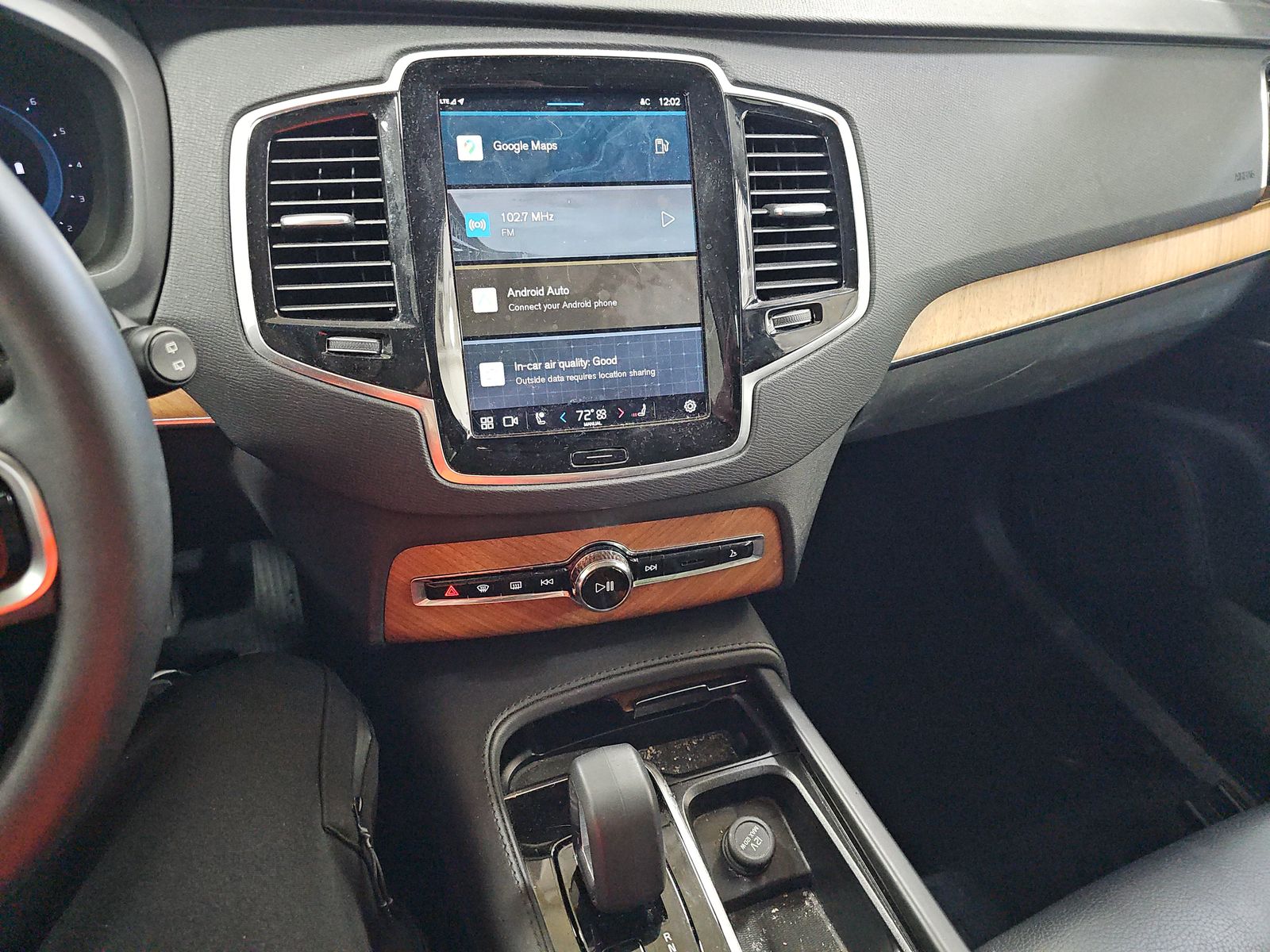 2024 Volvo XC90 B6 Plus AWD