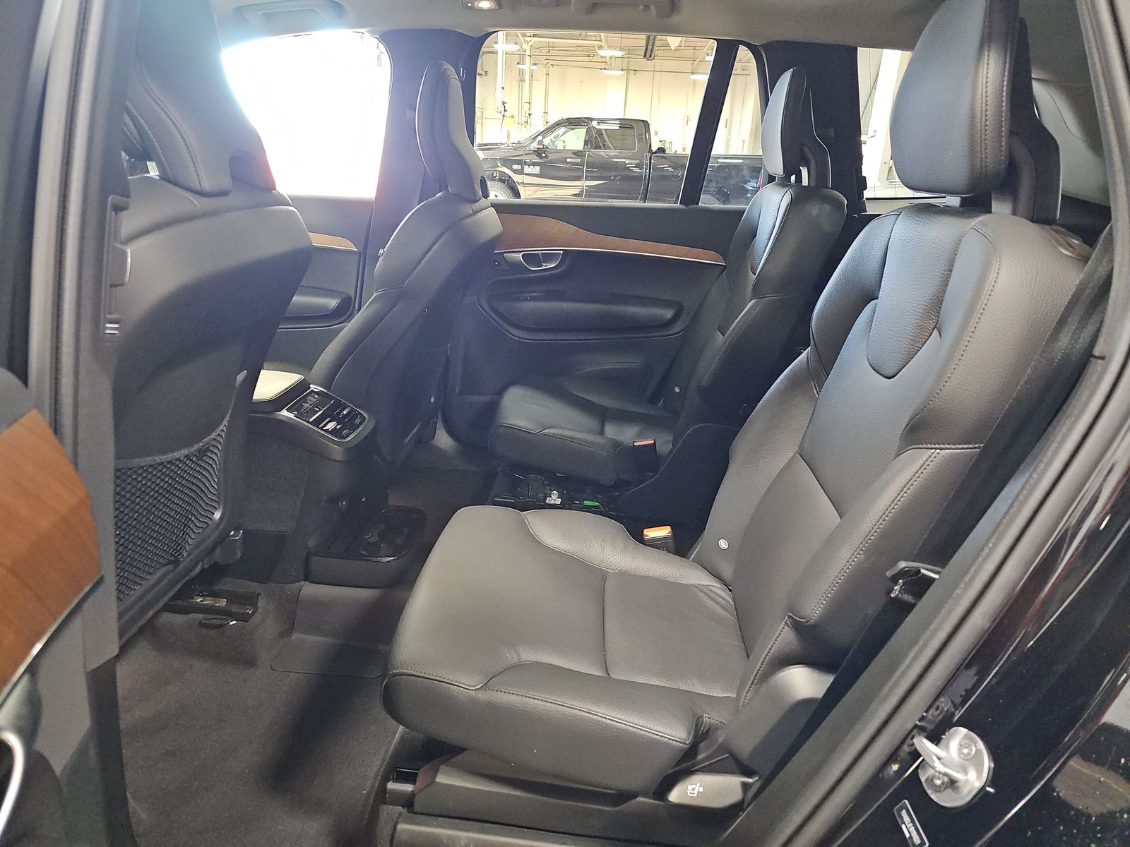 2024 Volvo XC90 B6 Plus AWD