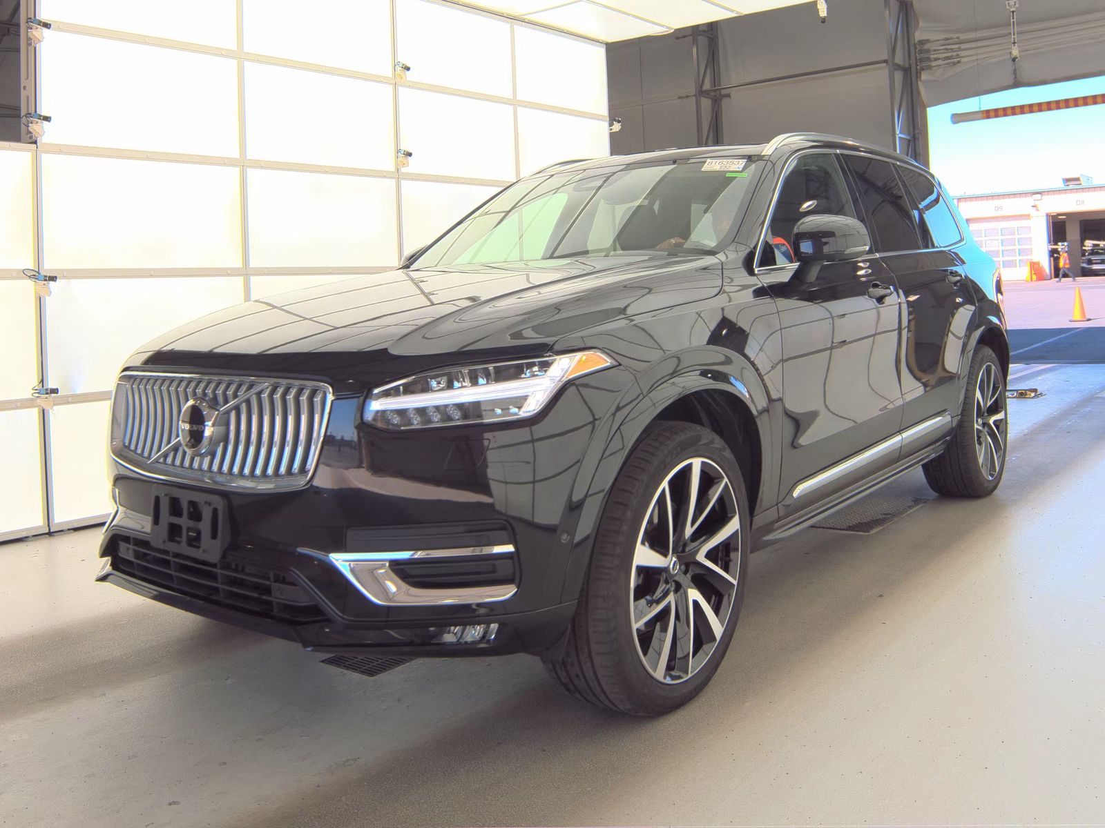 2024 Volvo XC90 B6 Plus AWD