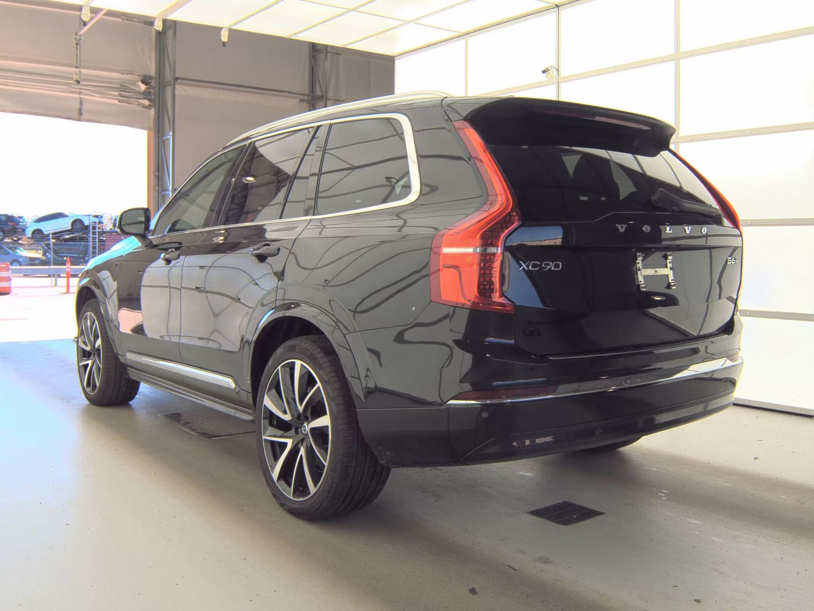 2024 Volvo XC90 B6 Plus AWD