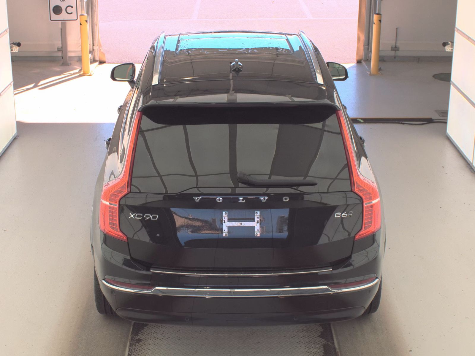 2024 Volvo XC90 B6 Plus AWD