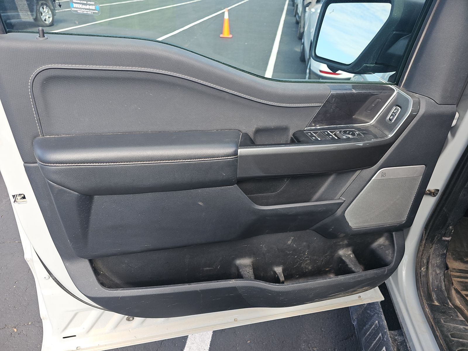 2023 Ford F-150 Hybrid XLT AWD