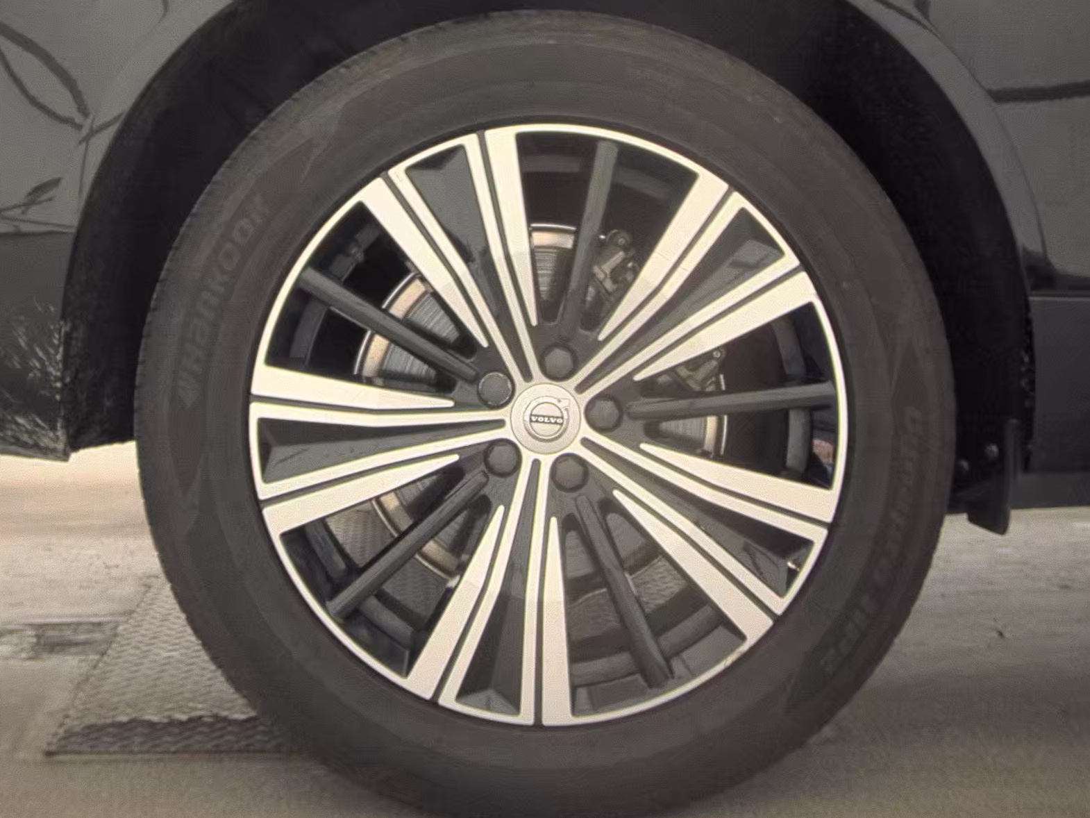 2023 Volvo XC60 Recharge T8 Plus AWD